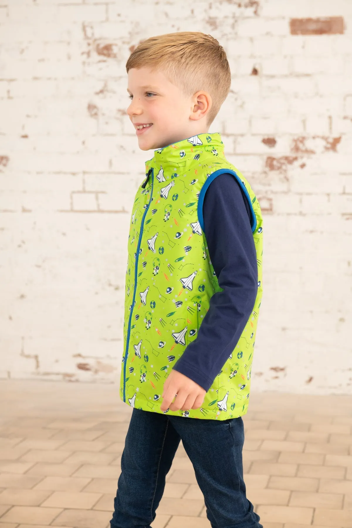 Alex Gilet - Lime Space Print