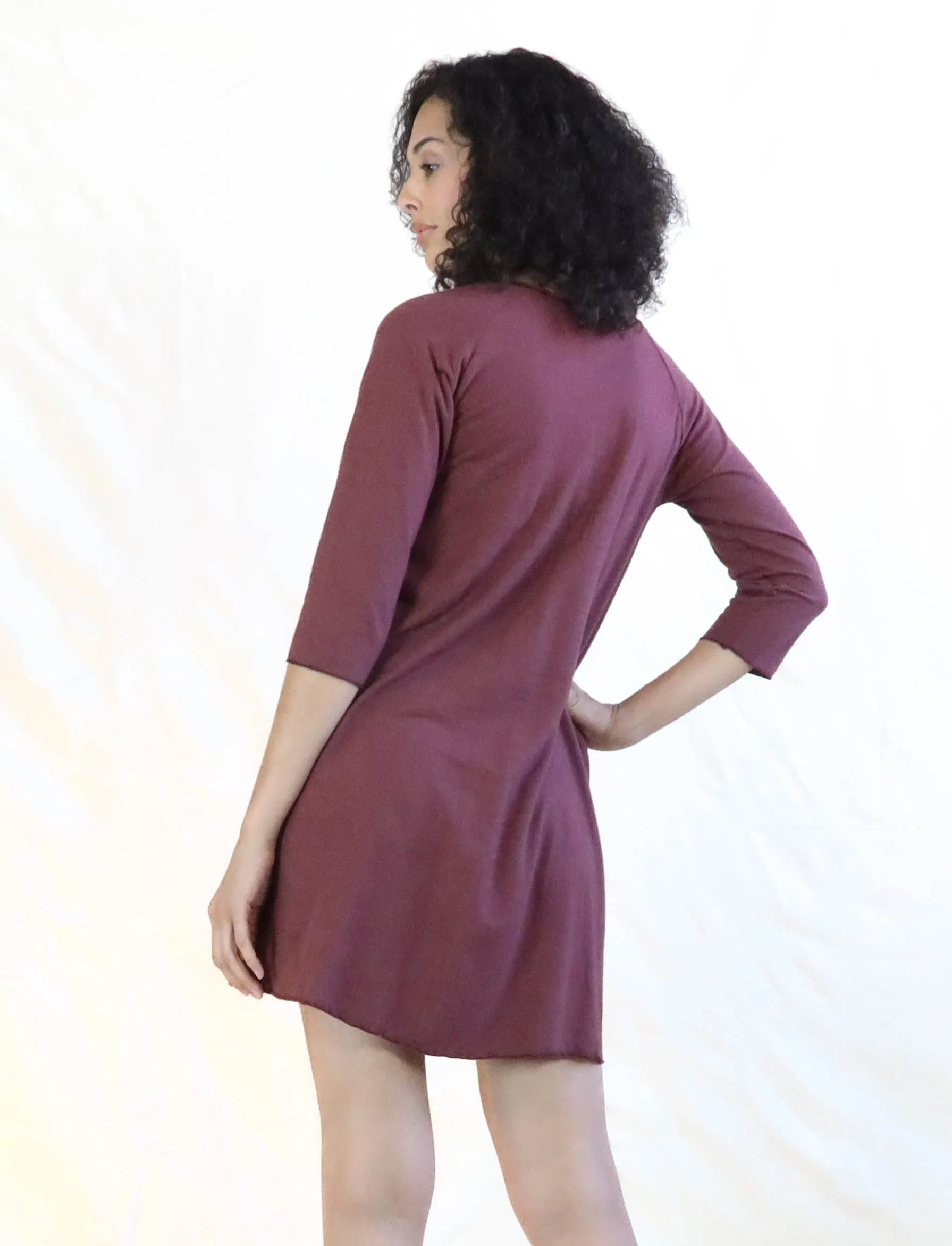 Crescent RAGLAN Sleeve Ojai Short Dress