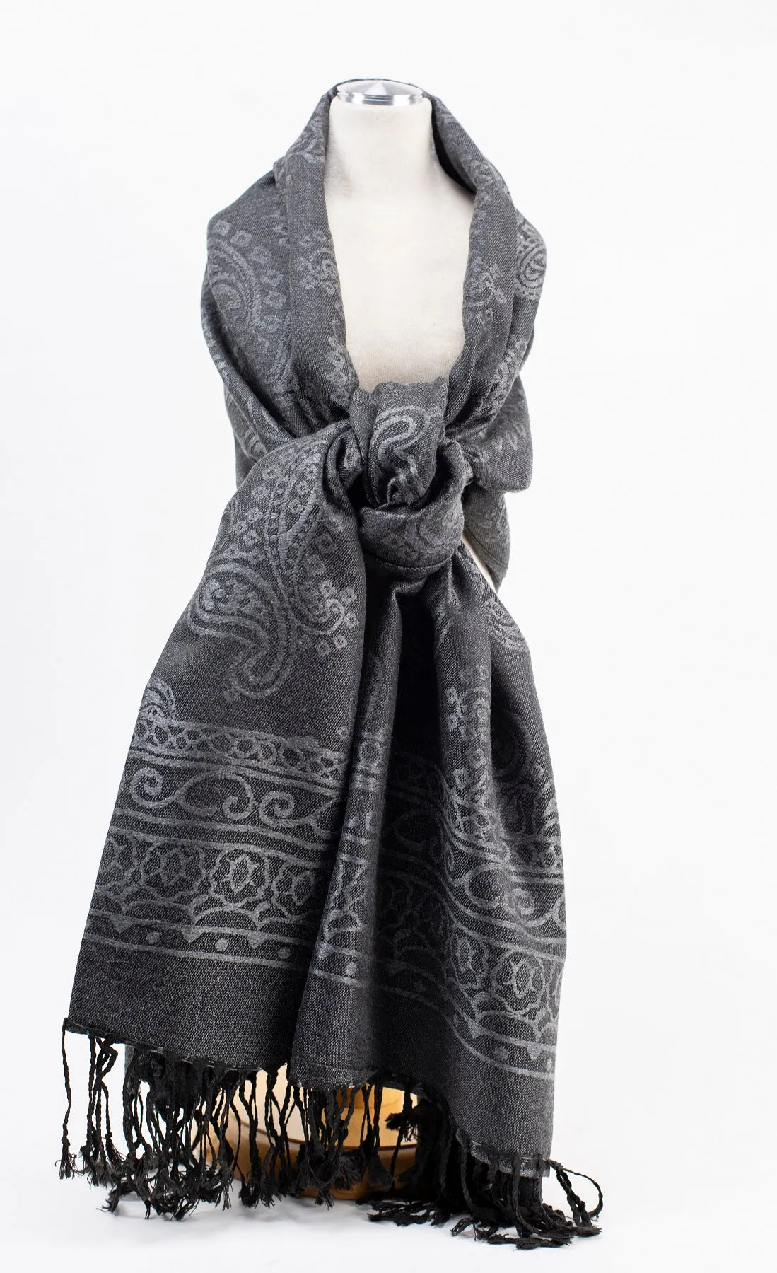 Dark Grey / Black Pashmina