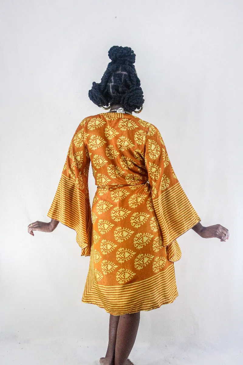 Gemini Kimono - Caramel Gold & Blonde Indian Motif - Vintage Indian Sari - Size S/M