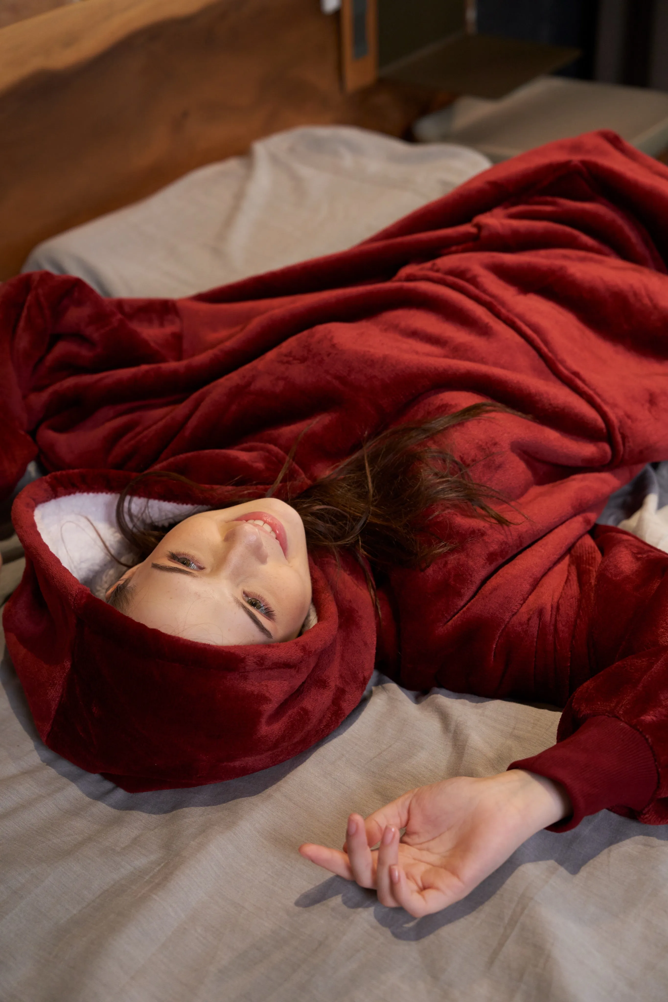 Merlot - Hoodie Blanket - Comfy Series