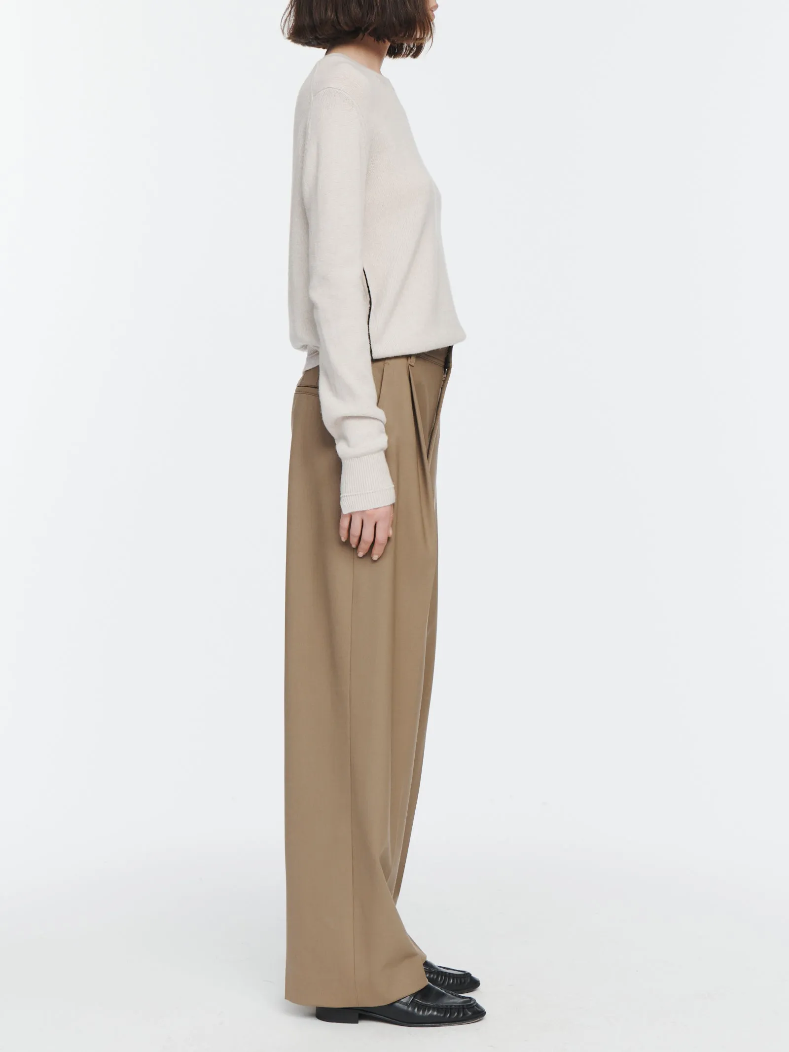 Mid Rise Pleat Front Trouser in Toffee