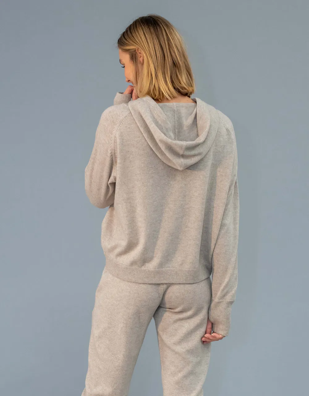 Un-Dyed Cashmere Hoodie in Stone